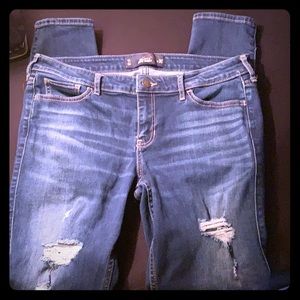 Hollister Super Skinny Jeans